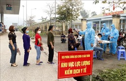 Người tiêm đủ liều vaccine từ vùng đỏ, vùng cam đến/về Lào Cai tự theo dõi sức khỏe 