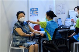 Hong Kong (Trung Quốc) dự định sử dụng một phần liều tiêm vaccine Pfizer/BioNTech của người lớn cho trẻ em