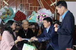 Trưởng Ban Dân vận Trung ương Bùi Thị Minh Hoài thăm, tặng quà Tết tại Đắk Nông