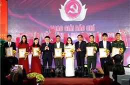 Nghệ An: Khai mạc Hội báo Xuân Nhâm Dần và trao giải &#39;Búa liềm vàng&#39; năm 2021