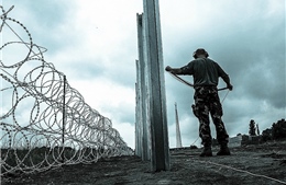 Ba Lan khởi công xây dựng bức tường biên giới với Belarus