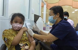 Hầu hết cha, mẹ ở Thái Lan ủng hộ tiêm vaccine ngừa COVID-19 cho trẻ 5 - 11 tuổi