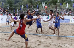 Bóng ném bãi biển nam Việt Nam thắng 2-0 trước Philippines
