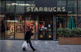 Starbucks mở cửa hàng đầu tiên trong ga tàu điện ngầm ở Hàn Quốc