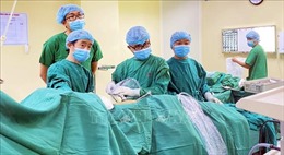 Kon Tum: Phẫu thuật thành công khối u nặng 2 kg trong lồng ngực của bệnh nhân