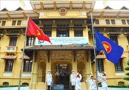 Trang trọng Lễ thượng cờ kỷ niệm 55 năm thành lập ASEAN