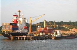 3 cầu cảng bến Tiên Sa (Đà Nẵng) được tiếp nhận tàu container