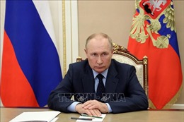 Tổng thống Nga Vladimir Putin cam kết hiện đại hóa quân đội, bảo vệ đồng minh