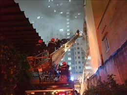 Cháy quán karaoke khiến ít nhất 7 người thương vong