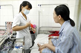 Chuyên gia: Tháng 11-12 sẽ là đỉnh điểm của sốt xuất huyết, cảnh báo nguy cơ dịch chồng dịch