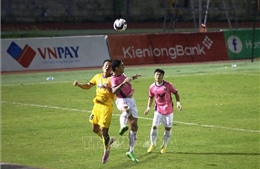 V.League 2022: Hồng Lĩnh Hà Tĩnh chia điểm với Sông Lam Nghệ An trên sân nhà