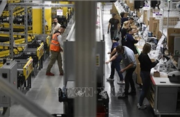 Amazon mở rộng quy mô cắt giảm nhân sự