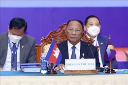 Chủ tịch Quốc hội Campuchia Samdech Heng Samrin tiếp các Trưởng đoàn Nghị viện AIPA