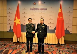 Bộ trưởng Phan Văn Giang gặp song phương Bộ trưởng Quốc phòng Campuchia, Trung Quốc