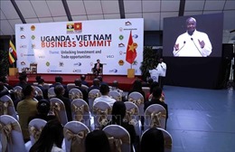 Tổng thống Uganda dự Diễn đàn doanh nghiệp Việt Nam - Uganda