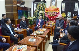 Đồng chí Trần Thanh Mẫn thăm, chúc mừng lễ Giáng sinh tại Đà Nẵng