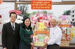 Trưởng ban Dân vận Trung ương chúc mừng Giáng sinh tại An Giang