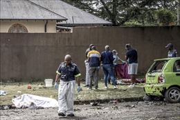 26 người thiệt mạng trong vụ nổ xe chở nhiên liệu tại Nam Phi