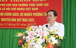 Phó Chủ tịch Quốc hội Trần Thanh Mẫn thăm, tặng quà các gia đình chính sách ở Cần Thơ