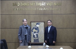 Bảo tàng Mỹ thuật Việt Nam tiếp nhận hai tác phẩm nghệ thuật từ châu Âu 