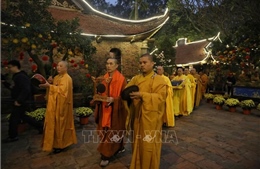 Rước Mộc bản &#39;Cư trần lạc đạo phú&#39; theo nghi thức Phật giáo có quy mô lớn nhất Việt Nam