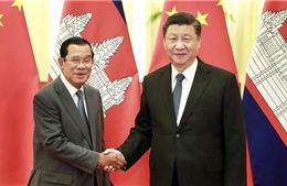 Chủ tịch Trung Quốc Tập Cận Bình hội kiến Thủ tướng Campuchia Hun Sen