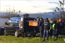 Italy đẩy mạnh tìm kiếm, cứu nạn các nạn nhân vụ chìm thuyền 