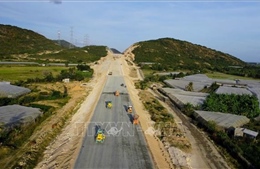 Chưa gia hạn khai thác 6 mỏ đất thi công cao tốc Vĩnh Hảo - Phan Thiết