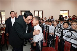 Thủ tướng thăm Trung tâm bảo trợ xã hội tỉnh Hải Dương