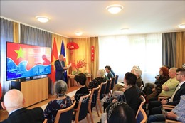 Cuộc gặp mặt những người bạn Thụy Sĩ ủng hộ hòa bình cho Việt Nam