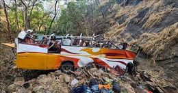 Ấn Độ: Hai vụ tai nạn xe buýt liên tiếp khiến hàng chục người thiệt mạng