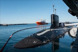 Tàu ngầm hạt nhân Mỹ thăm Australia