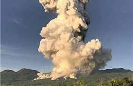 Núi lửa phun trào tại Costa Rica