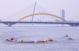 Tưng bừng Giải đua thuyền truyền thống thành phố Đà Nẵng mở rộng 