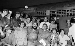Lãnh tụ Fidel Castro đến &#39;đất lửa&#39; Quảng Trị: Vun đắp tình hữu nghị đặc biệt giữa Việt Nam - Cuba