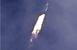 NASA phóng tàu vũ trụ nghiên cứu tiểu hành tinh Psyche giàu kim loại