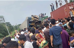 Hai tàu hỏa đâm nhau ở Bangladesh, ít nhất 15 người tử vong