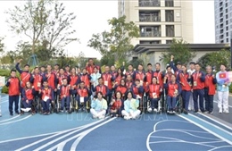 Đoàn Thể thao Người khuyết tật Việt Nam trở về nước sau Asian Para Games 4