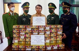 Hà Tĩnh: Bắt giữ đối tượng vận chuyển 60 kg pháo hoa trái phép