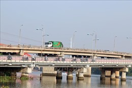 Tp. Hồ Chí Minh nâng tĩnh không hai cây cầu trên Quốc lộ 1 và Quốc lộ 13