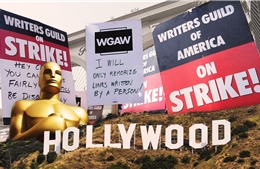 Giới diễn viên Hollywood chấp nhận hợp đồng làm việc mới, chấm dứt đình công
