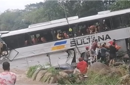 Loạt vụ tai nạn xe buýt nghiêm trọng tại Honduras, Ecuador và Ai Cập