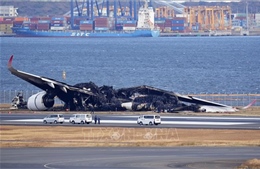 Vụ tai nạn tại sân bay Haneda: Không có bất thường trong hệ thống giám sát đường băng
