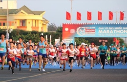 Nhiều bất ngờ tại Giải vô địch Quốc gia Marathon và cự ly dài Báo Tiền Phong