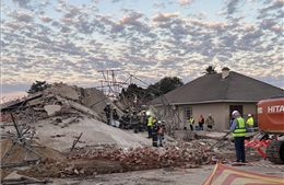 Vụ sập tòa nhà tại Nam Phi: Lực lượng cứu hộ đối mặt nhiều khó khăn