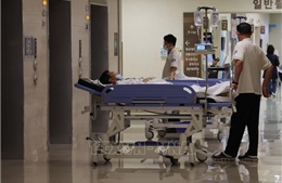 Khủng hoảng ngành y tế Hàn Quốc vẫn bế tắc sau ba tháng