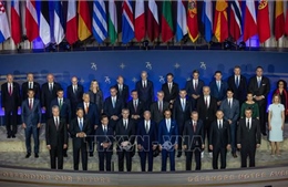 Bế mạc hội nghị thượng đỉnh NATO