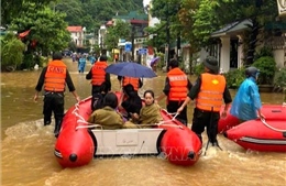 Lực lượng vũ trang Hà Giang giúp dân khắc phục mưa lũ