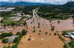 Mưa lũ đe dọa nhiều địa phương Thái Lan