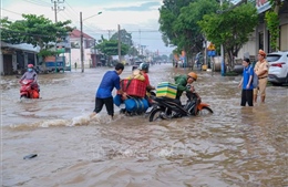 Triều cường ở Cần Thơ vượt báo động III, trung tâm thành phố đã giảm ngập